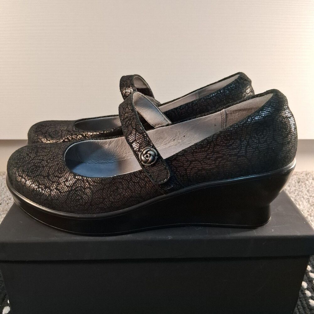 Alegria Flair Pewter Florette Mary Jane Wedge Pumps Women's Size 8.5 - Picture 6 of 13
